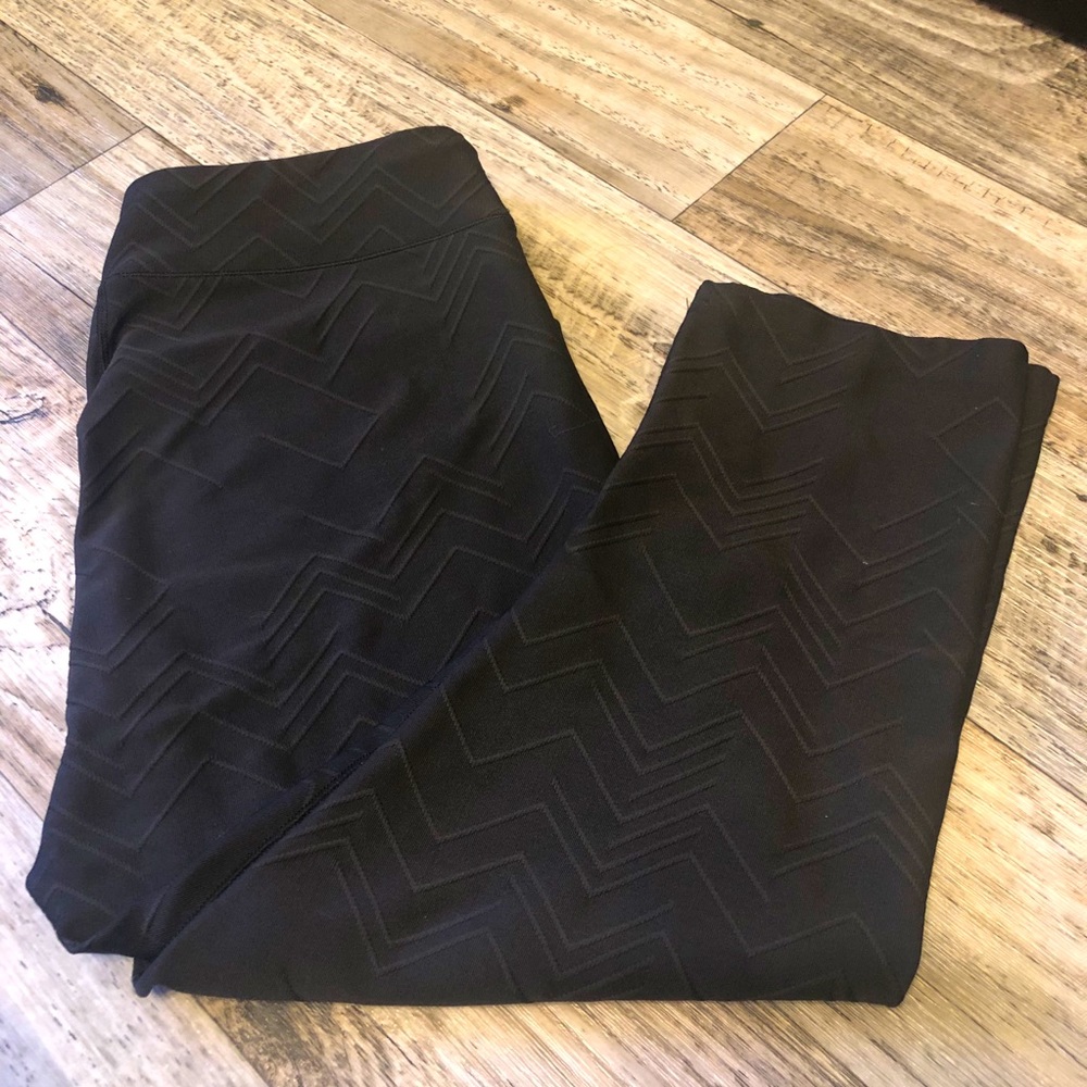 BCG Yoga Capri length yoga leggings